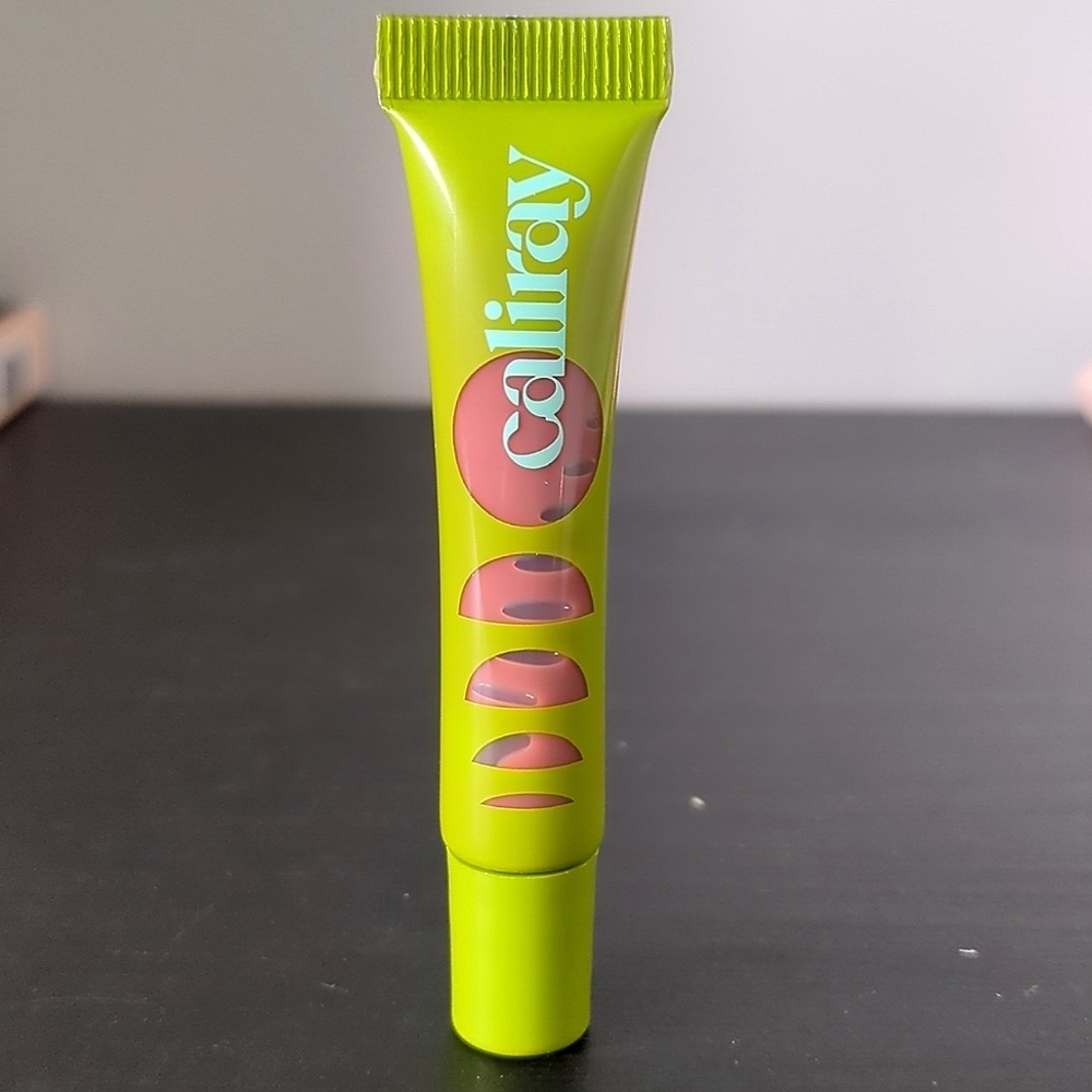 Caliray lip gloss